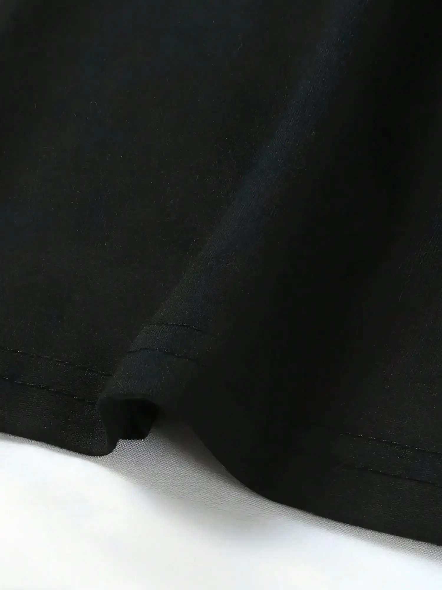 Men's Minimalist Faith-Based Cross  Print T-Shirt - Image 3